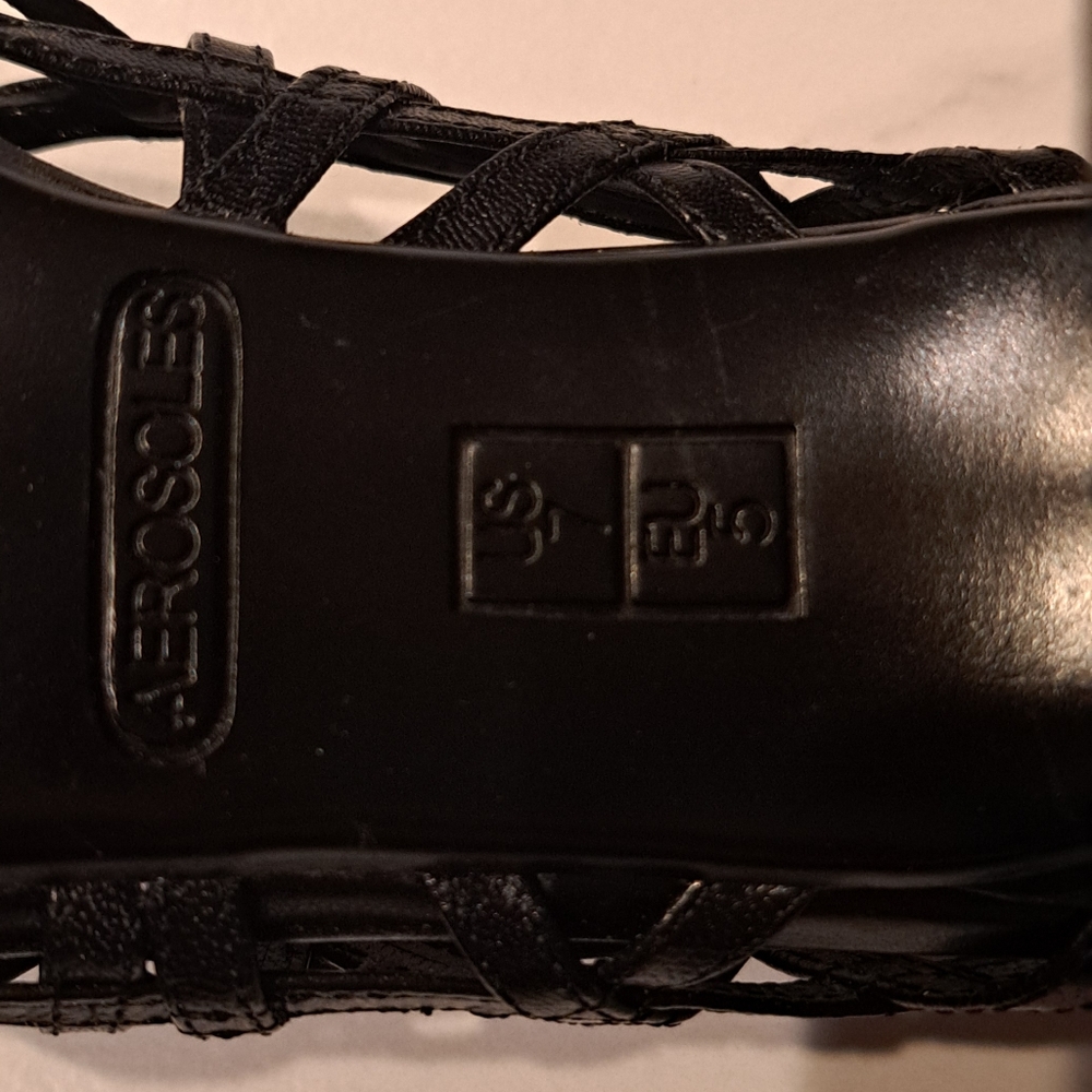 Aerosole Black Heel Shoes - Picture 3 of 4